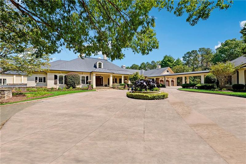 Image for property 811 Hawks Nest Court, Ball Ground, GA 30107