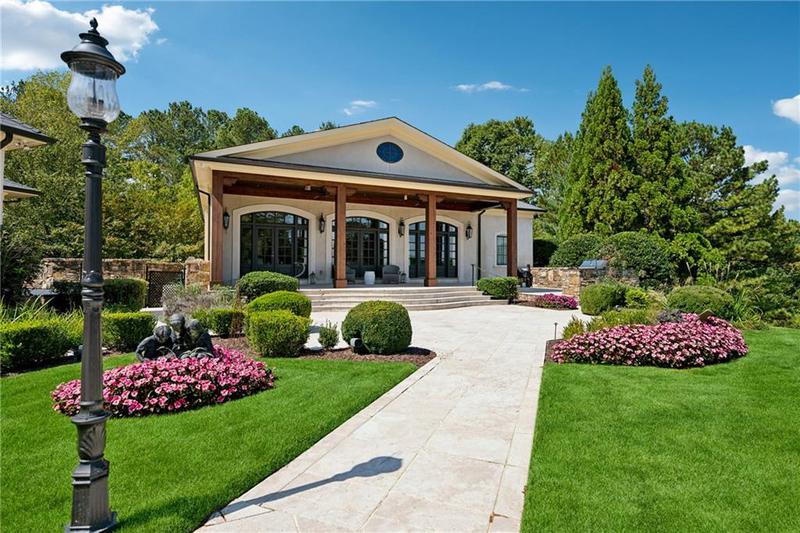 Image for property 811 Hawks Nest Court, Ball Ground, GA 30107