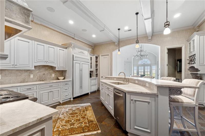 Image for property 811 Hawks Nest Court, Ball Ground, GA 30107