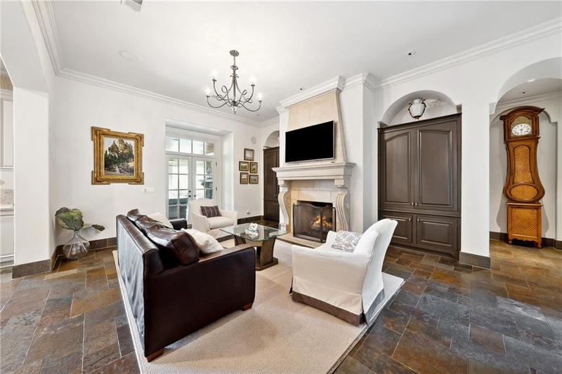 Image for property 811 Hawks Nest Court, Ball Ground, GA 30107