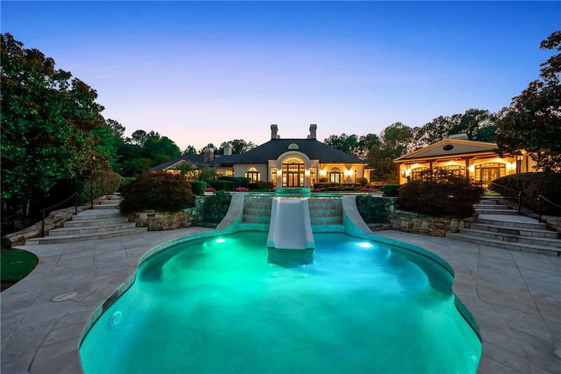 Image for property 811 Hawks Nest Court, Ball Ground, GA 30107