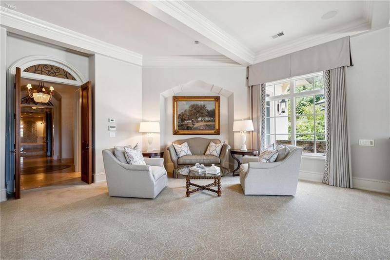 Image for property 811 Hawks Nest Court, Ball Ground, GA 30107