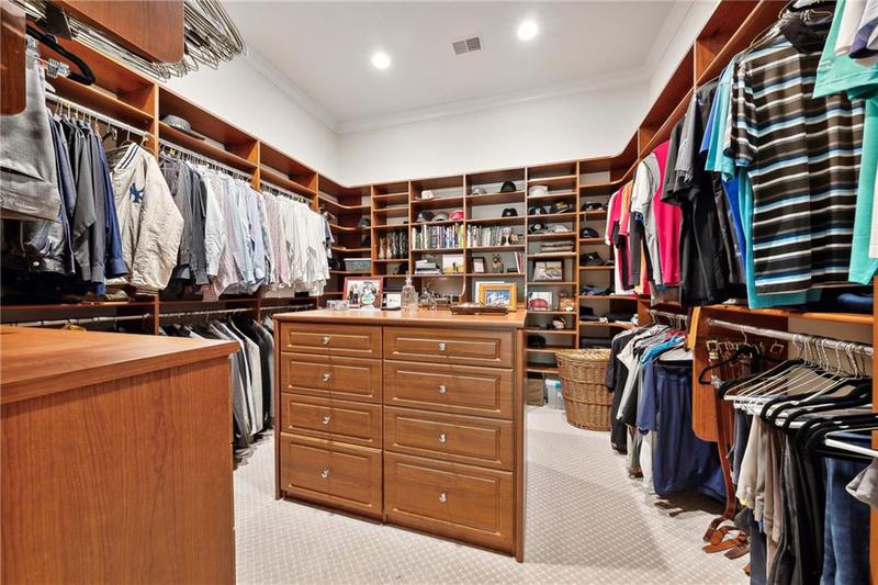 Image for property 811 Hawks Nest Court, Ball Ground, GA 30107