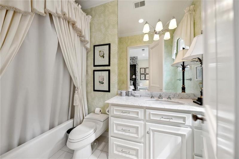 Image for property 811 Hawks Nest Court, Ball Ground, GA 30107