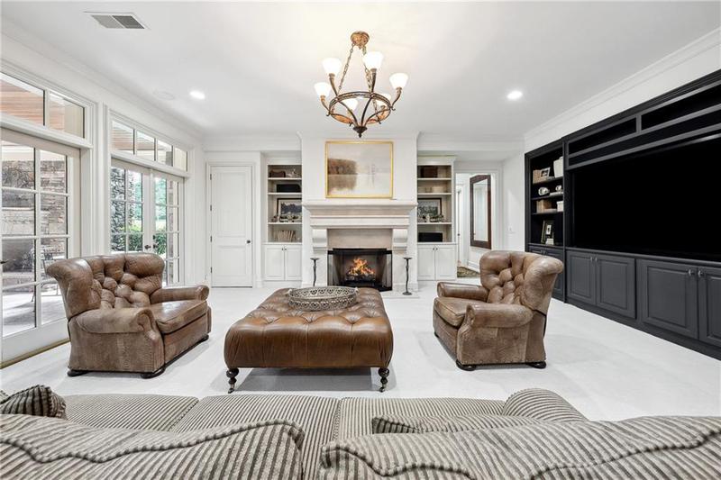 Image for property 811 Hawks Nest Court, Ball Ground, GA 30107