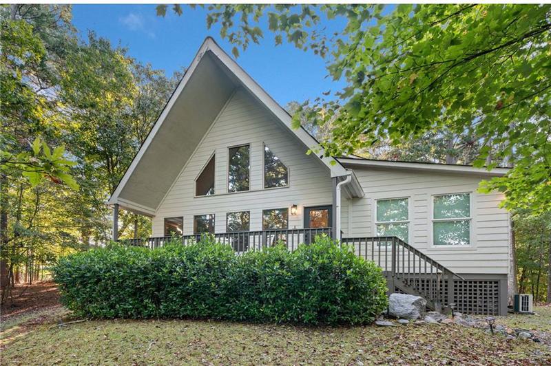 Image for property 295 VISTA CHALET Drive, Ellijay, GA 30540