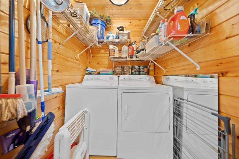 Image for property 295 VISTA CHALET Drive, Ellijay, GA 30540