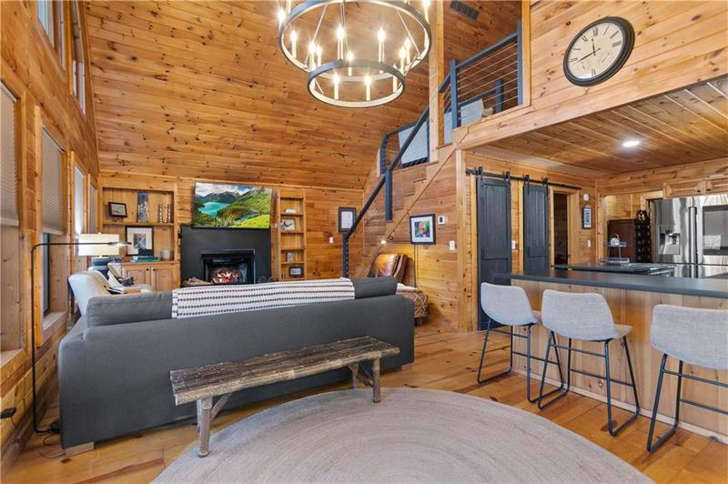 Image for property 295 VISTA CHALET Drive, Ellijay, GA 30540