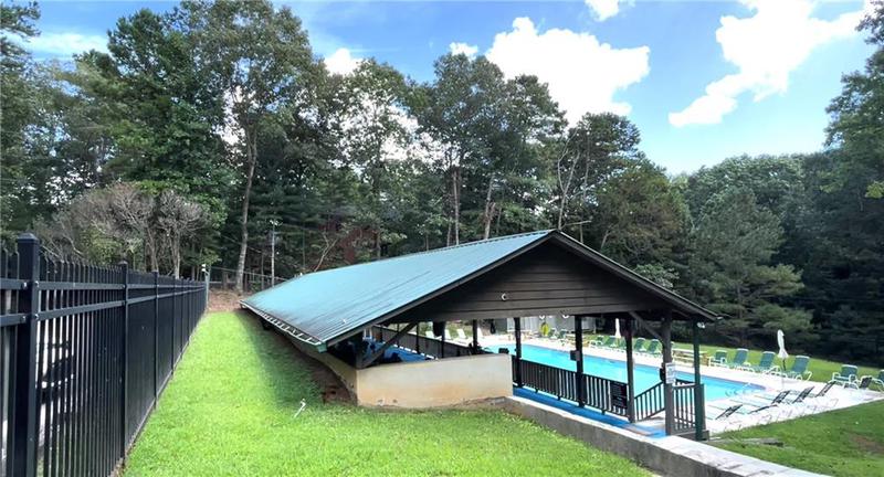 Image for property 295 VISTA CHALET Drive, Ellijay, GA 30540
