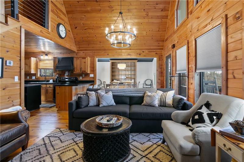 Image for property 295 VISTA CHALET Drive, Ellijay, GA 30540
