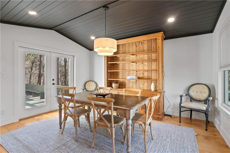 Image for property 295 VISTA CHALET Drive, Ellijay, GA 30540