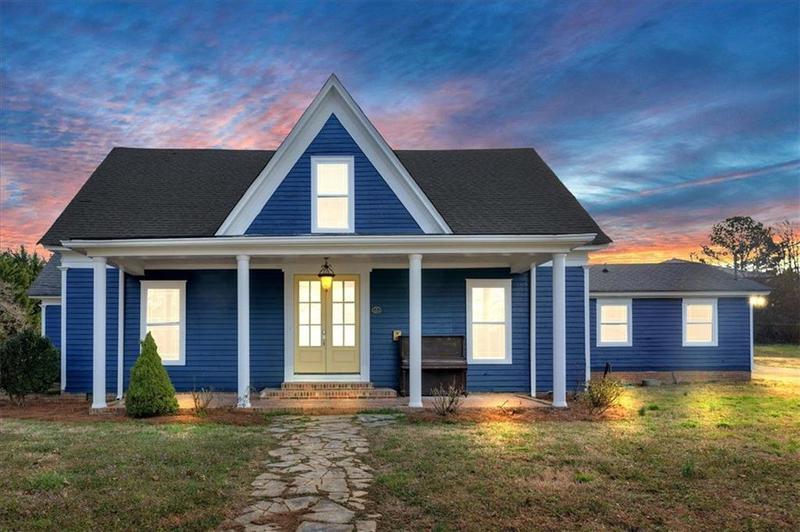 Image for property 311 MAIN Street, Adairsville, GA 30103