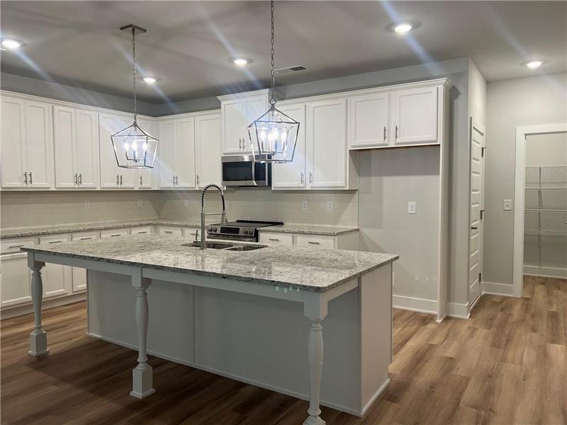 Image for property 2558 Harbor Ridge Pass 338, Gainesville, GA 30507
