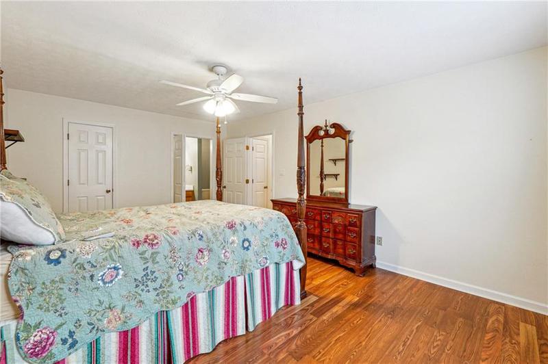 Image for property 135 Wilbanks Drive, Fayetteville, GA 30215