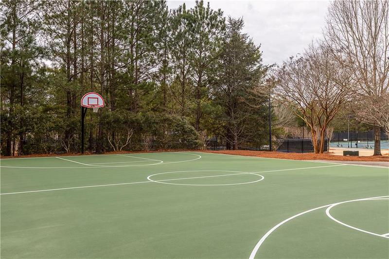 Image for property 337 Willow Cove, Canton, GA 30114