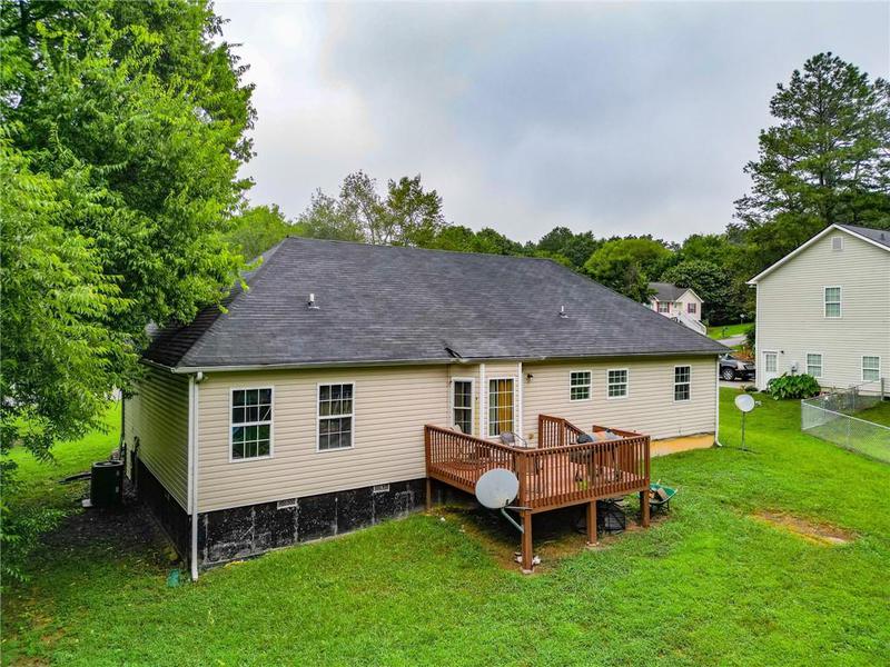 Image for property 133 Single Tree Drive, Calhoun, GA 30701