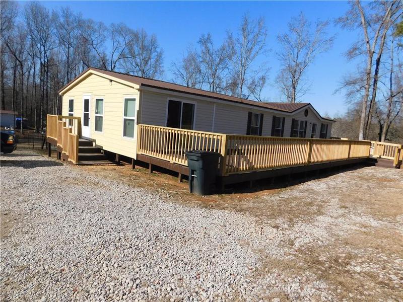 Image for property 880 Stone Stewart Road, Hull, GA 30646