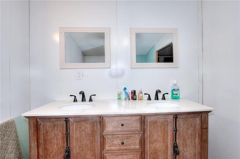 Image for property 880 Stone Stewart Road, Hull, GA 30646