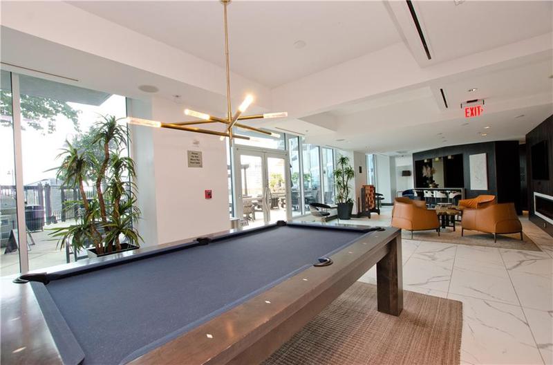 Image for property 400 Peachtree Street 1713, Atlanta, GA 30308