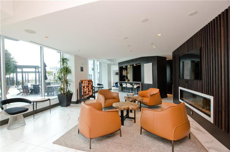 Image for property 400 Peachtree Street 1713, Atlanta, GA 30308