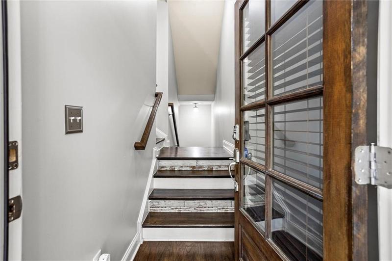 Image for property 355 Benson Manor Circle, Smyrna, GA 30082