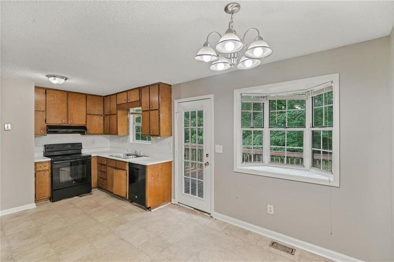 Image for property 130 Redbud Court, Senoia, GA 30276