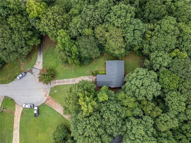 Image for property 130 Redbud Court, Senoia, GA 30276