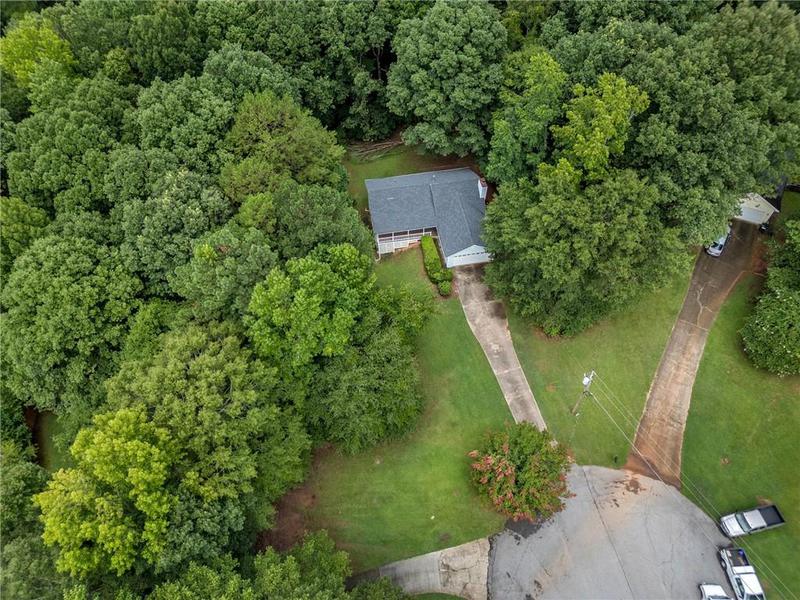 Image for property 130 Redbud Court, Senoia, GA 30276