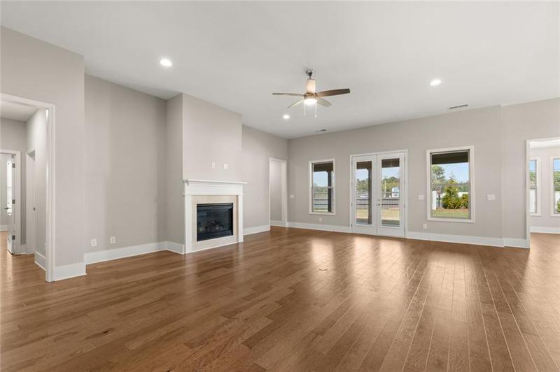 Image for property 1609 Tielman Way, Snellville, GA 30078