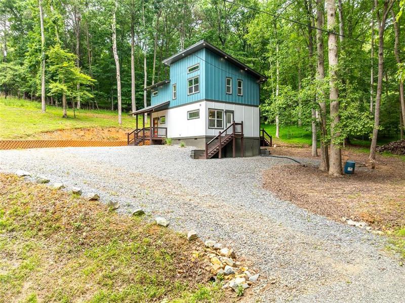 Image for property 55 ELMWOOD Circle, Ellijay, GA 30540