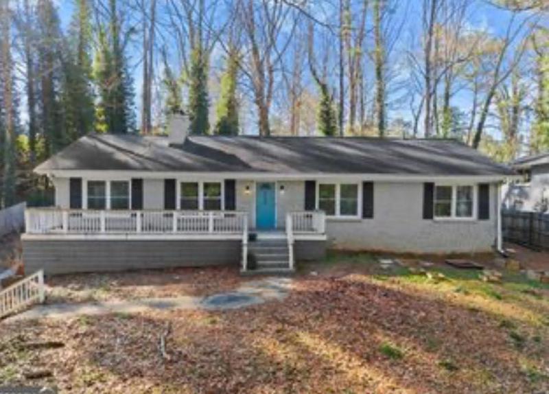 Image for property 2790 Collier Drive, Atlanta, GA 30318