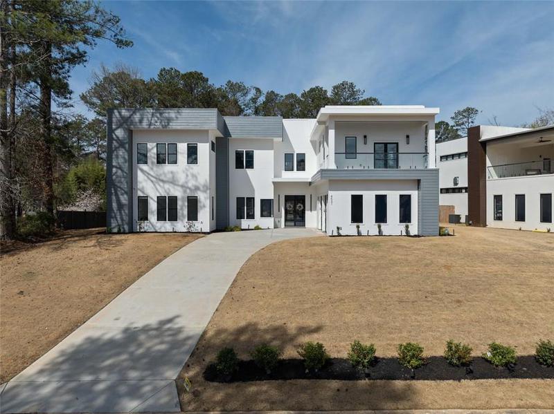Image for property 4031 OAK FOREST Circle, Marietta, GA 30062