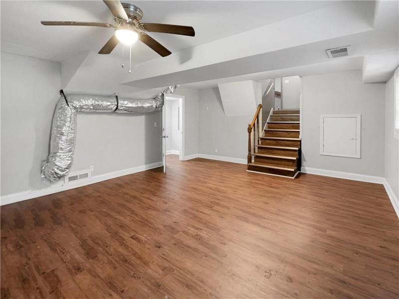Image for property 5720 Deerfield Trail, Atlanta, GA 30349