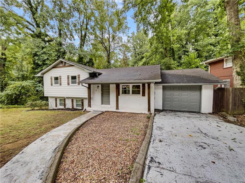 Image for property 5720 Deerfield Trail, Atlanta, GA 30349