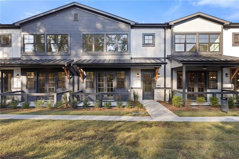 Image for property 945 Willingham Drive 3, Hapeville, GA 30354