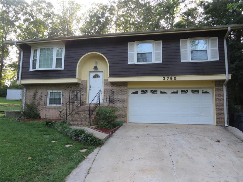 Image for property 3760 Cedar Hurst Way, Atlanta, GA 30349