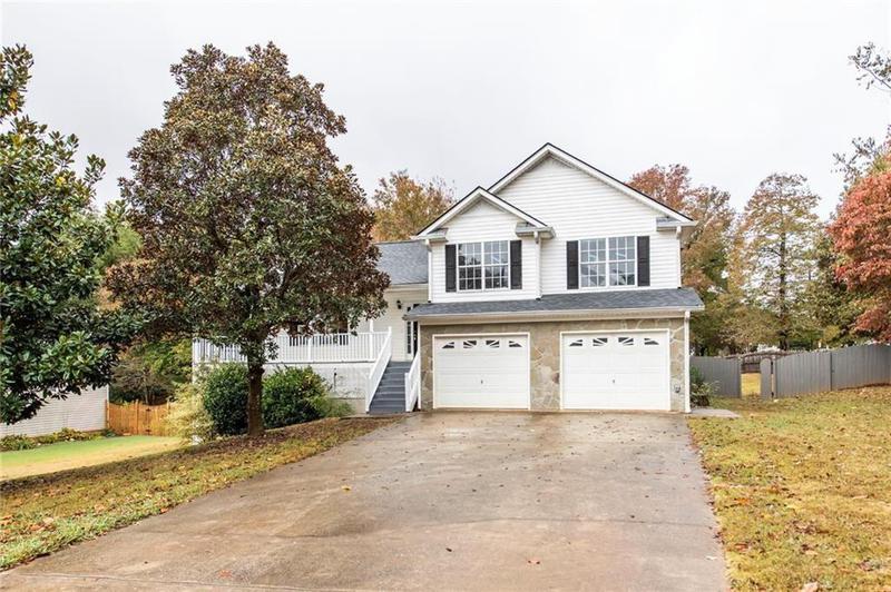 Image for property 100 Cedars Glen Circle, Villa Rica, GA 30180