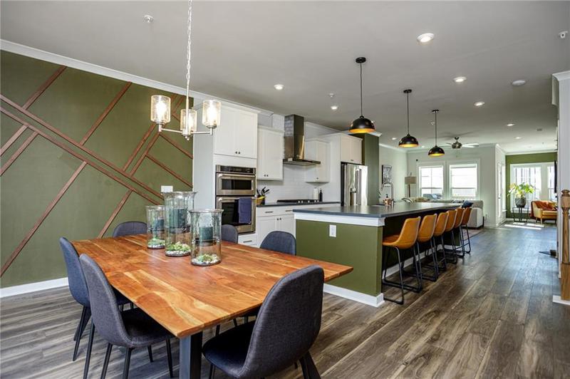 Image for property 517 Whitlox Road, Atlanta, GA 30318