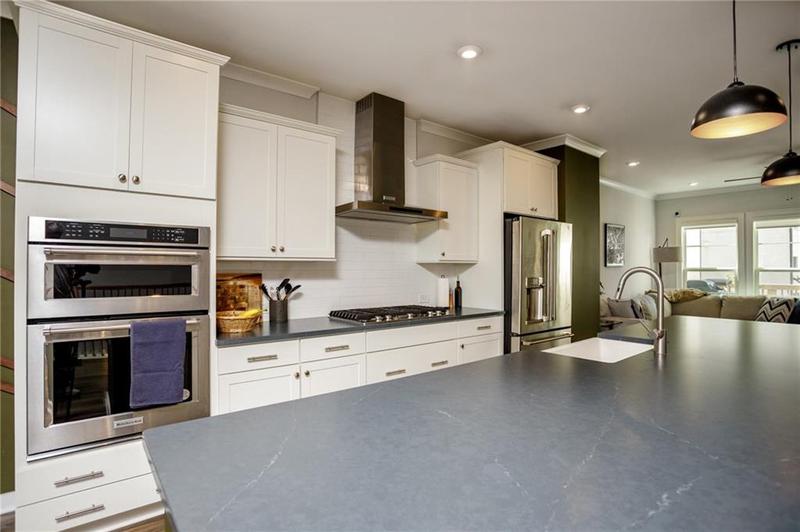 Image for property 517 Whitlox Road, Atlanta, GA 30318