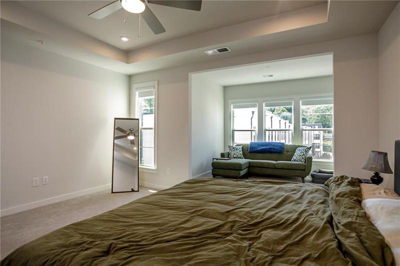 Image for property 517 Whitlox Road, Atlanta, GA 30318