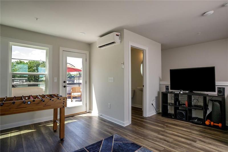 Image for property 517 Whitlox Road, Atlanta, GA 30318
