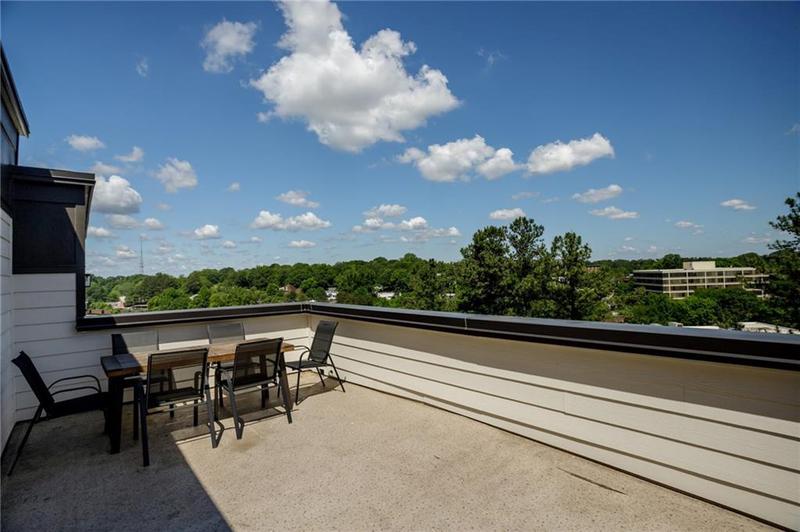 Image for property 517 Whitlox Road, Atlanta, GA 30318