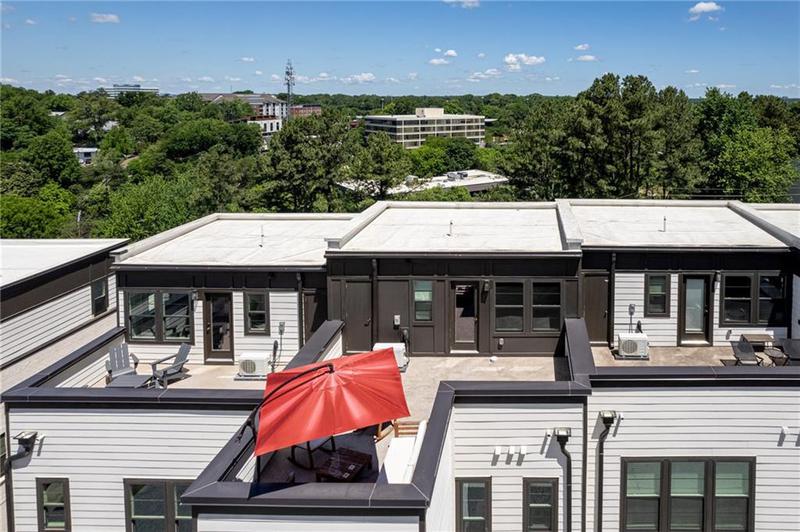 Image for property 517 Whitlox Road, Atlanta, GA 30318