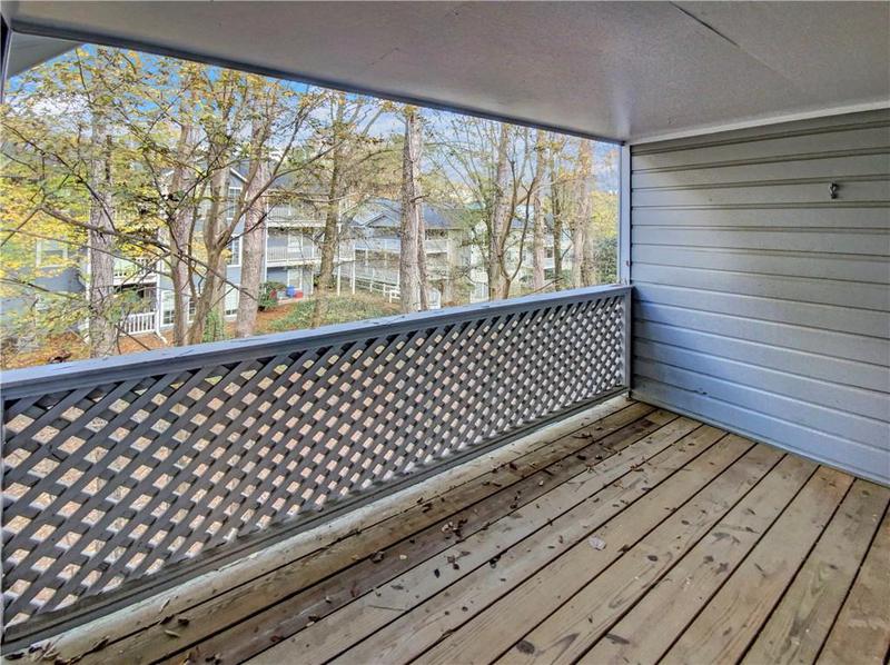 Image for property 504 Vicksburg Place, Atlanta, GA 30350