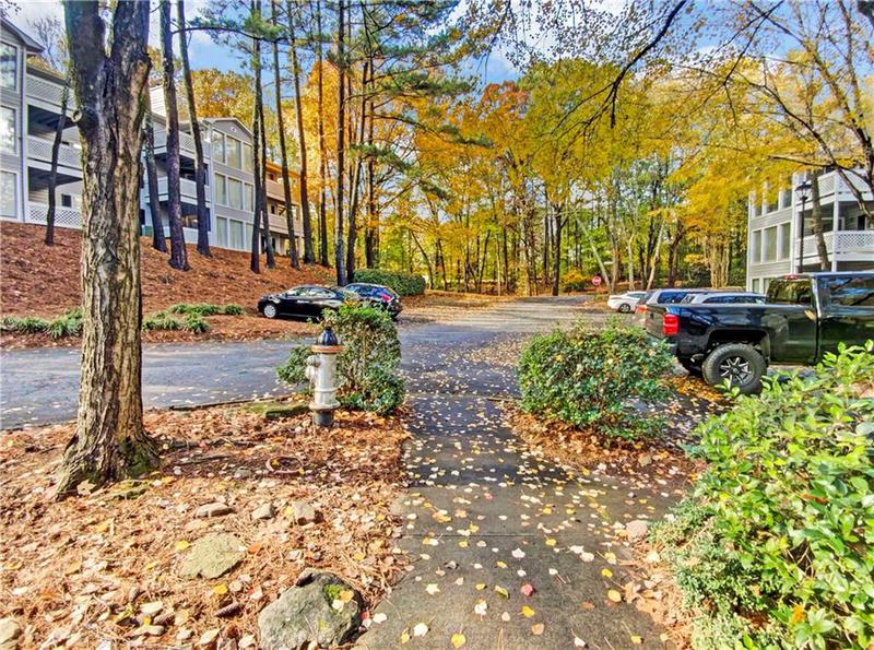 Image for property 504 Vicksburg Place, Atlanta, GA 30350