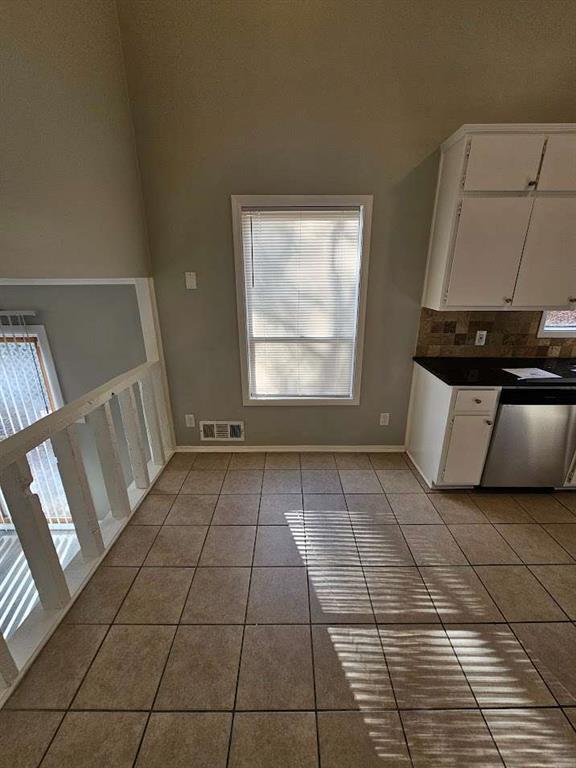 Image for property 5085 Rock Glen Drive, Stone Mountain, GA 30088