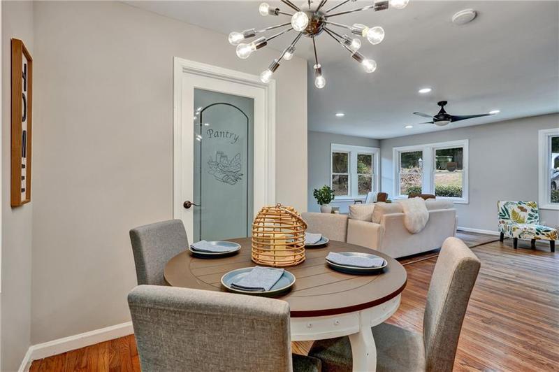 Image for property 163 Glenrose Circle, Atlanta, GA 30354