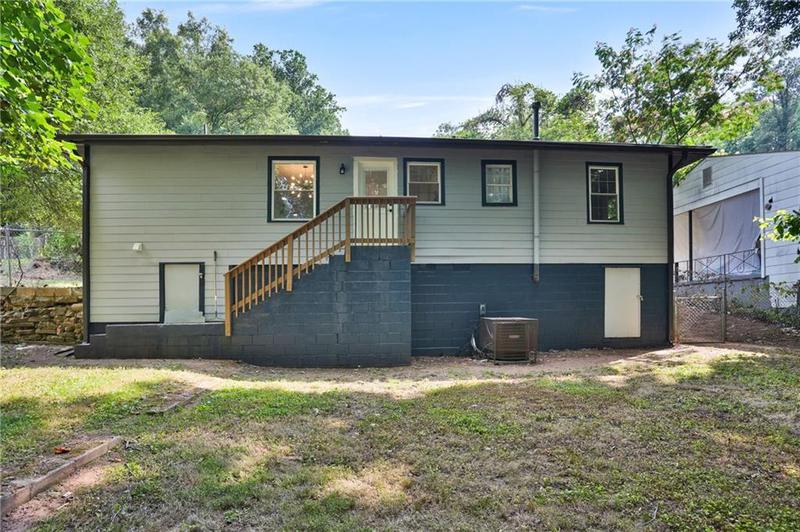 Image for property 163 Glenrose Circle, Atlanta, GA 30354