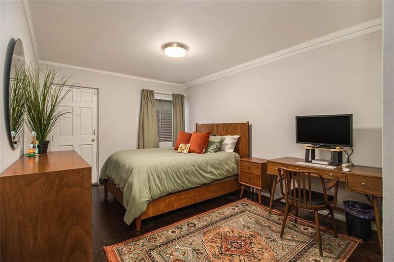 Image for property 100 ALDEN Avenue A3, Atlanta, GA 30309