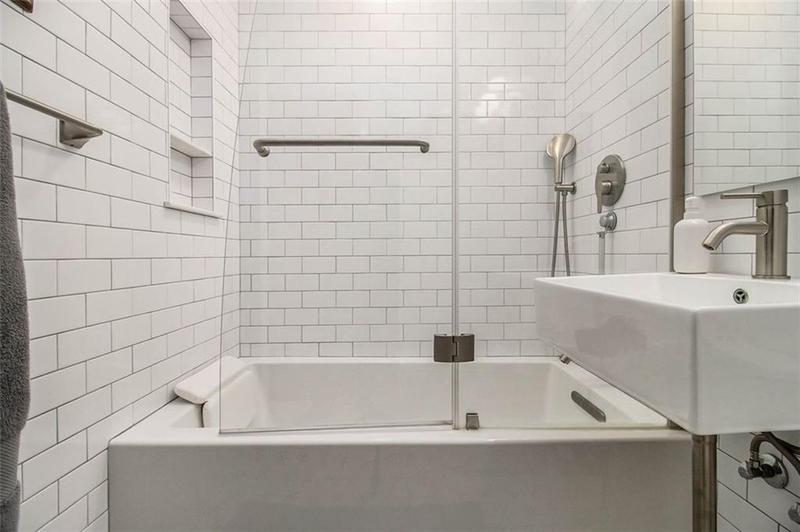 Image for property 100 ALDEN Avenue A3, Atlanta, GA 30309